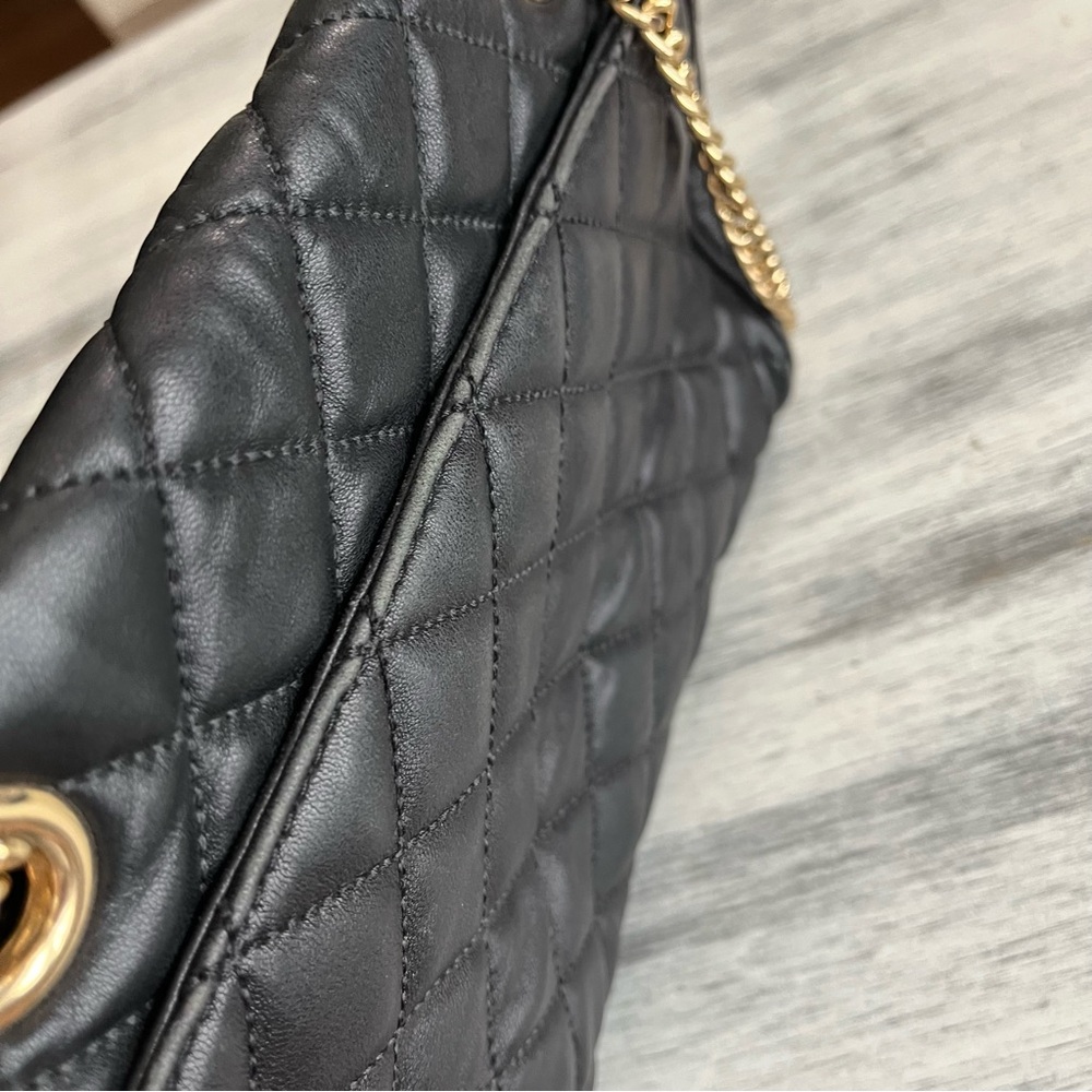Michael Kors Black Quilted Gold Chain detail Crossbody Handbag - Picture 11 of 16